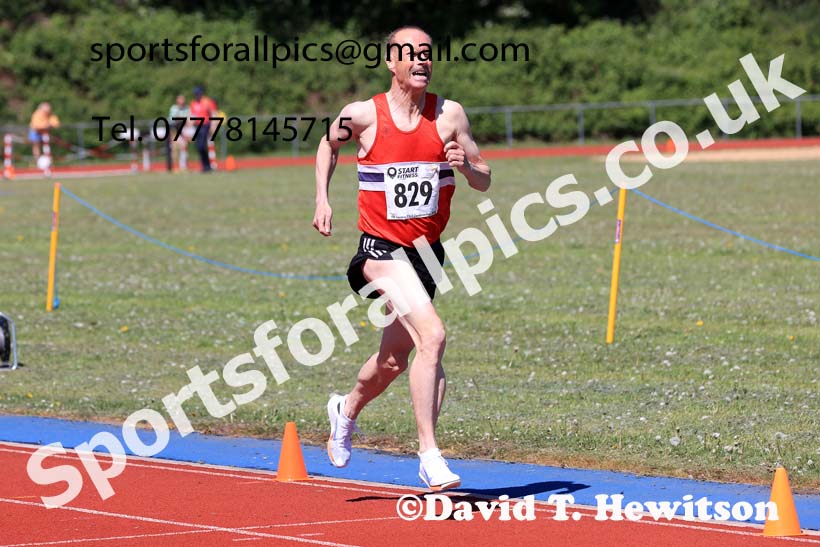 Senior mens 1500 metres, 2025 North Eastern Track and Field Champs., Shildon, County Durham. Photo: David T. Hewitson/Sports for All Pics